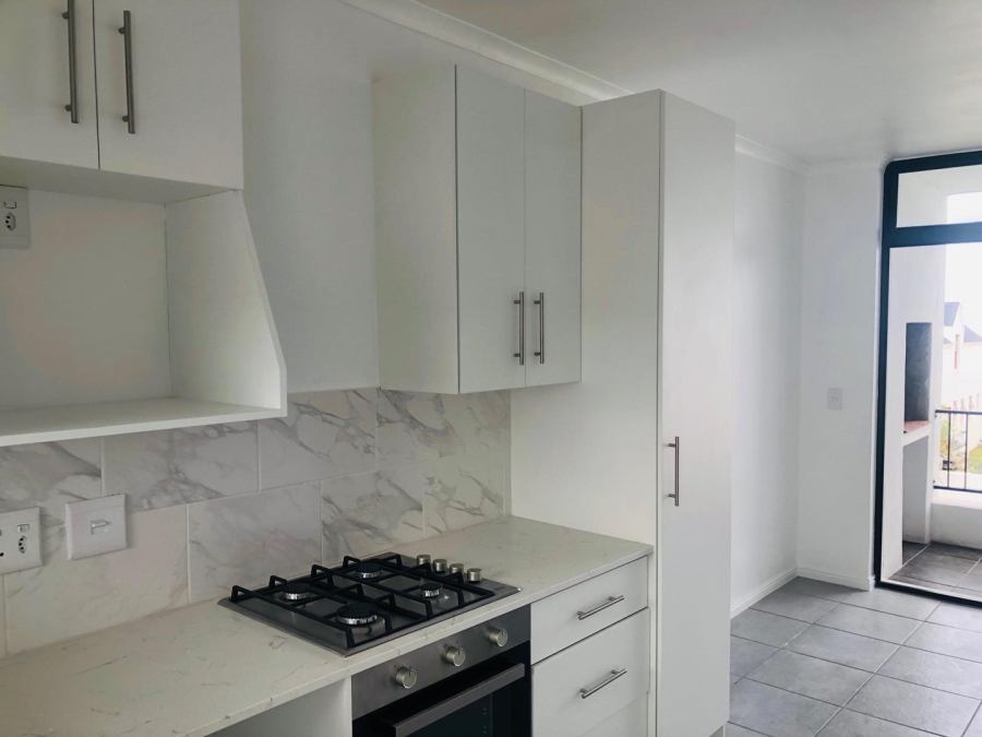 To Let 2 Bedroom Property for Rent in Westcliff Western Cape